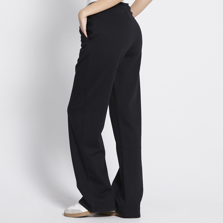 Basic straight sweatpants "Vera" Black